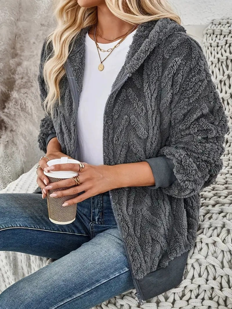 Rhea | Women’s Autumn/Winter Knitted Coat