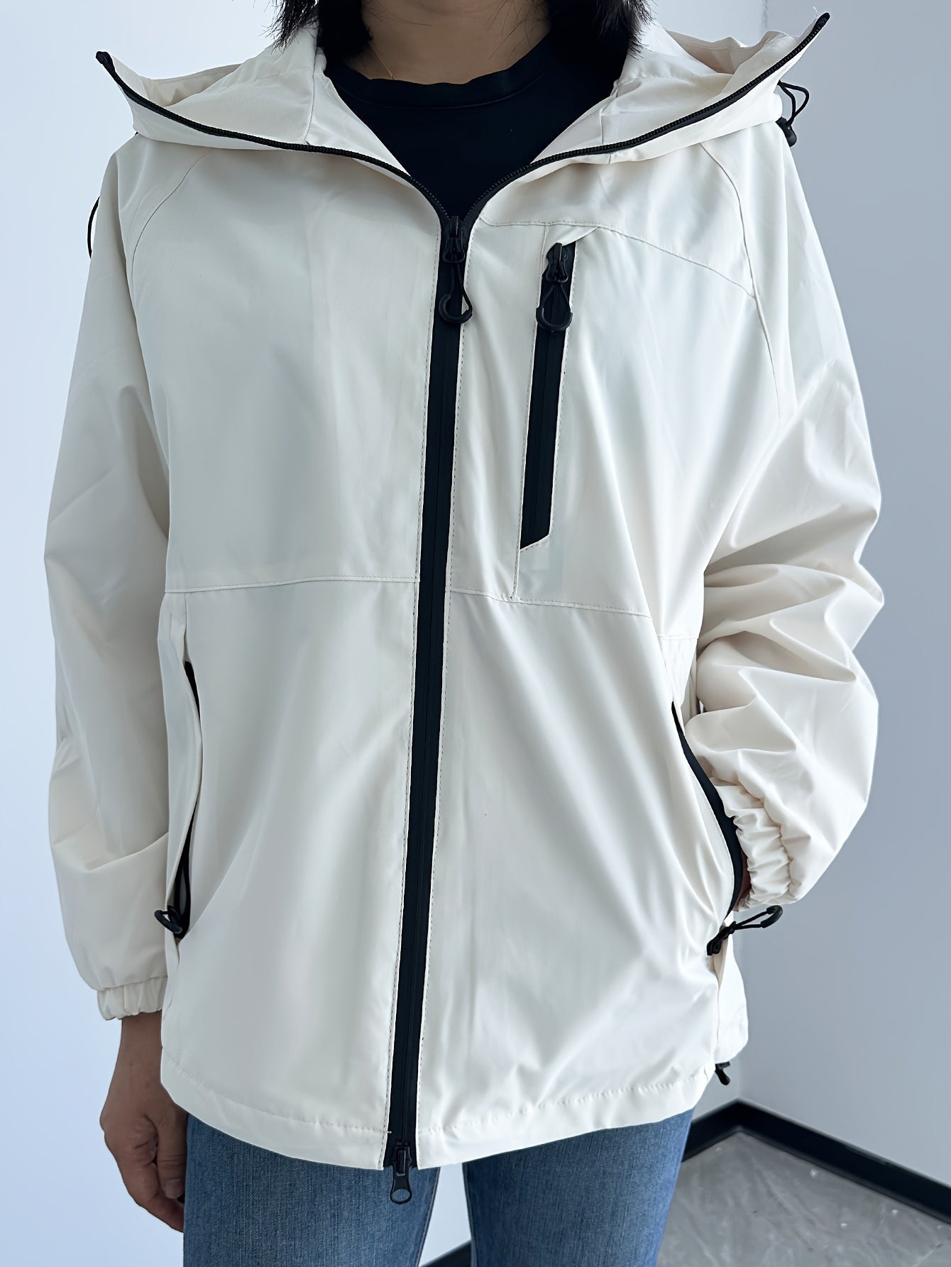 Willa Women's Jacket | Windproof, Stylish Outdoor Essential