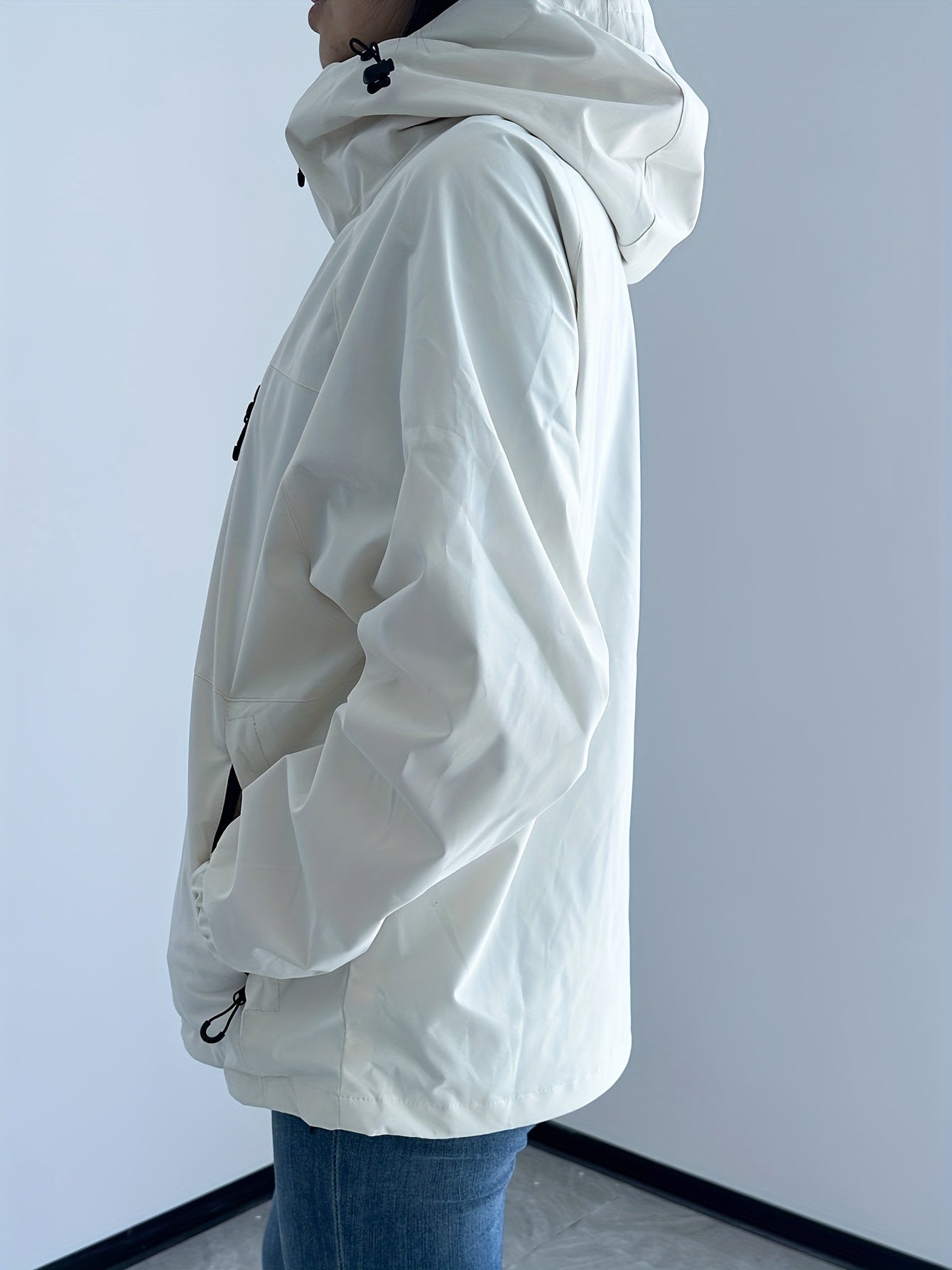 Willa Women's Jacket | Windproof, Stylish Outdoor Essential