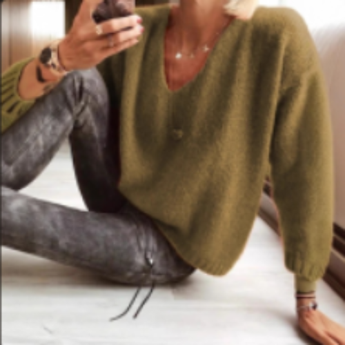 Lioré | Women’s Soft V-Neck Oversized Sweater