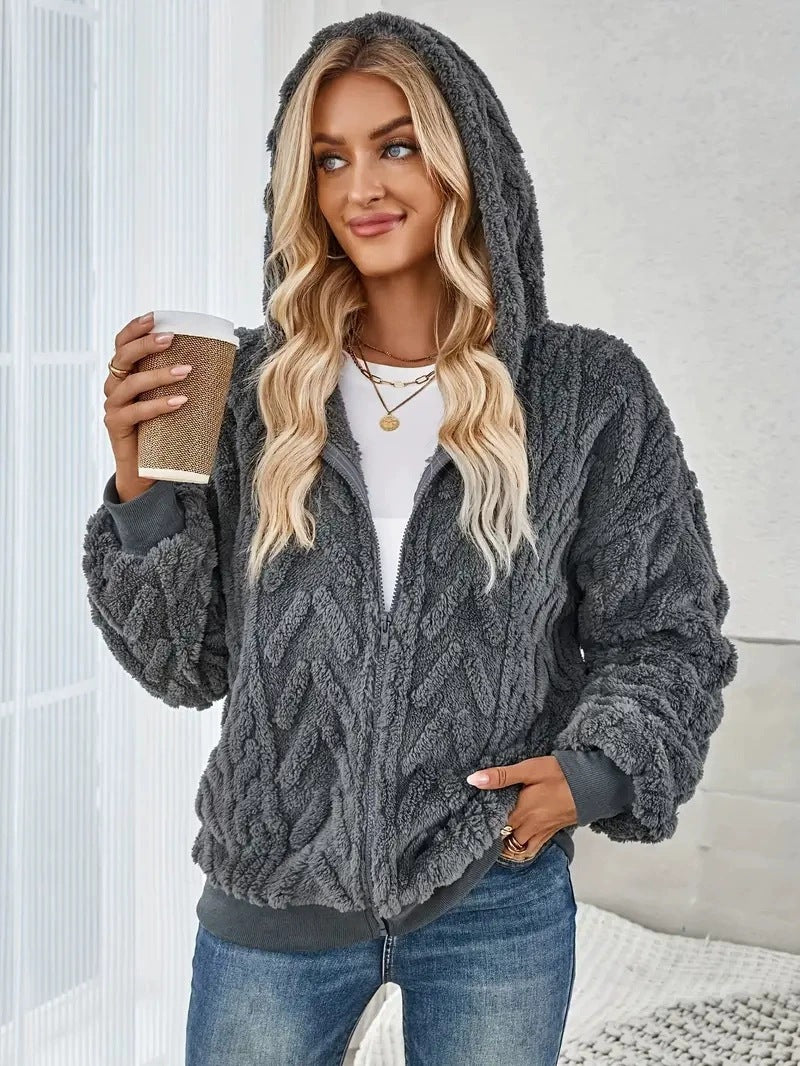 Rhea | Women’s Autumn/Winter Knitted Coat