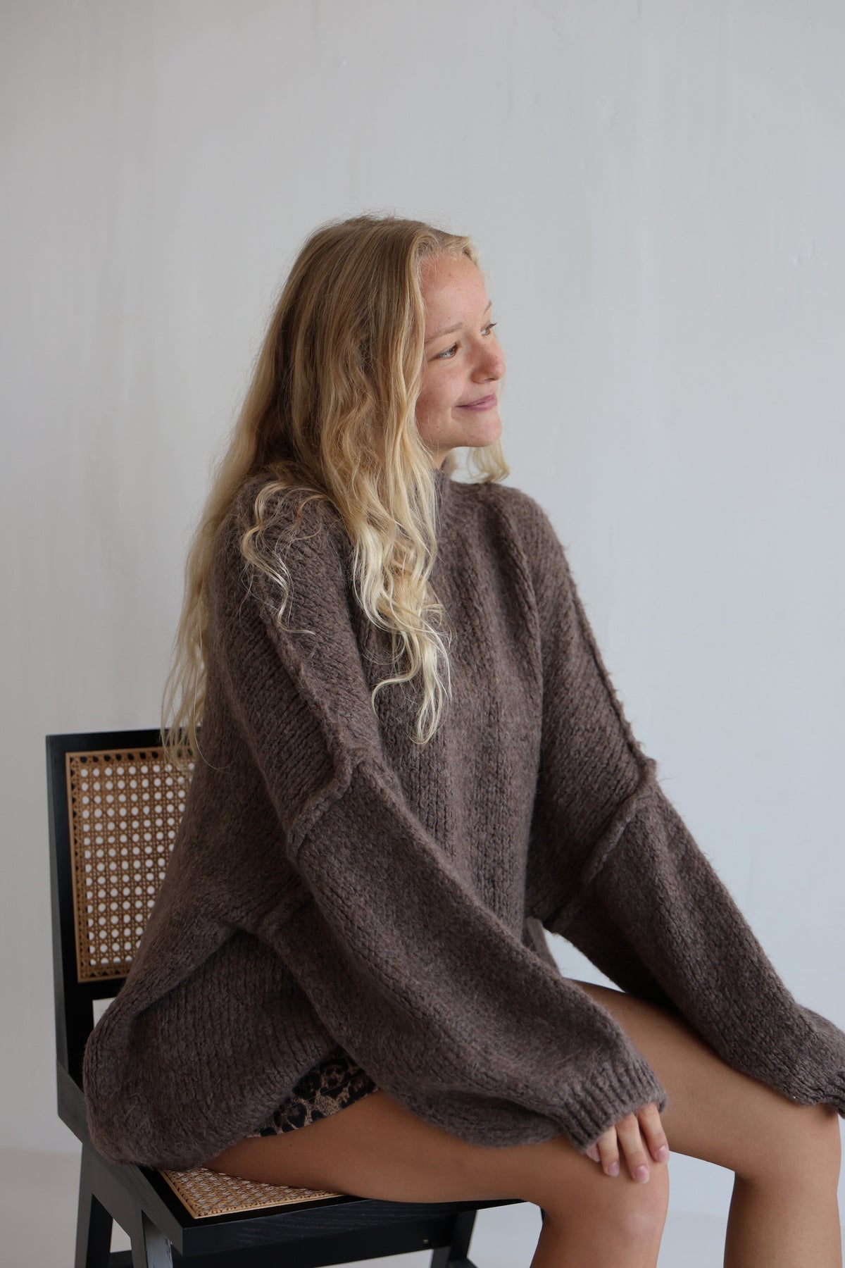 Fiora | Women’s Oversized Knit Sweater Pullover
