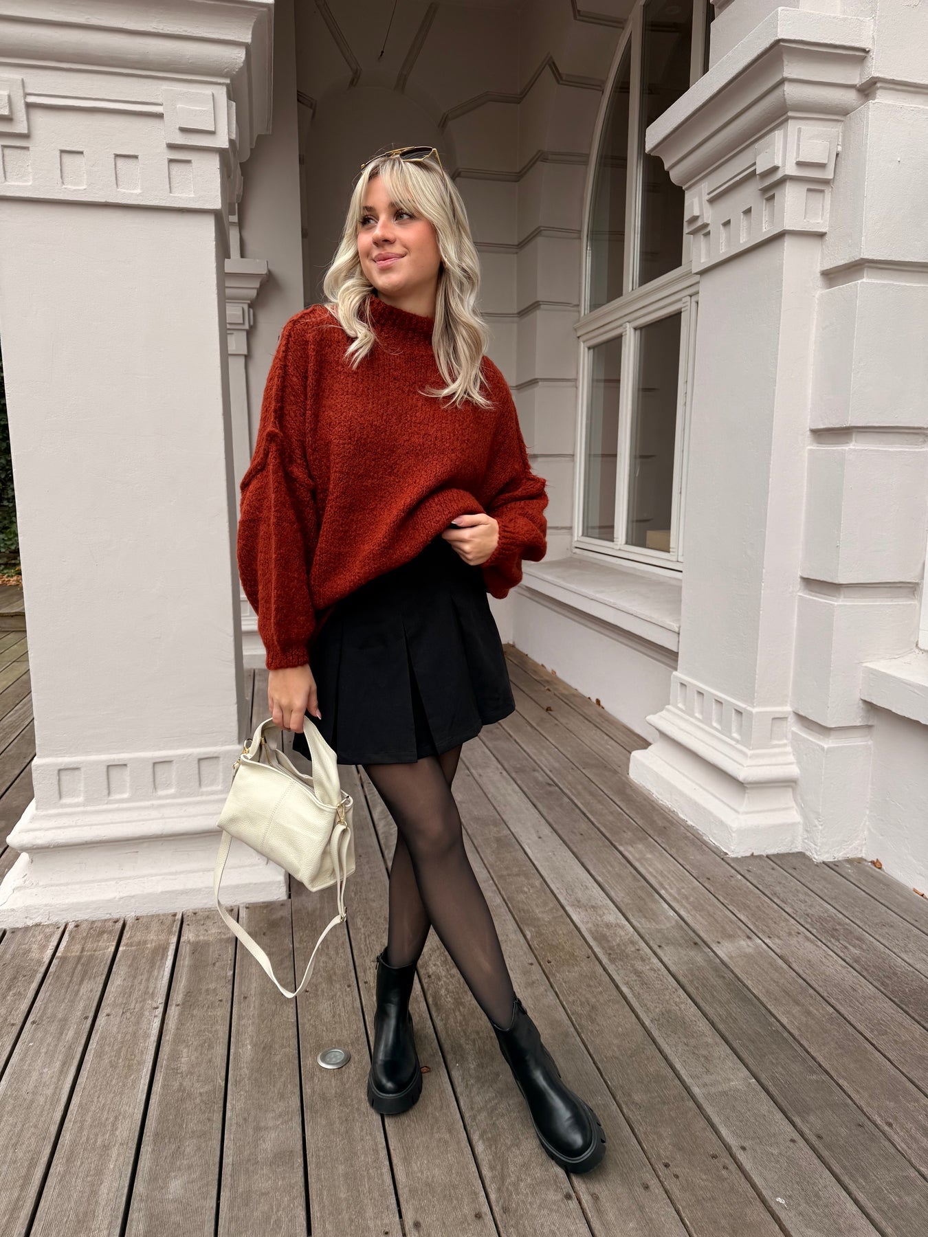 Fiora | Women’s Oversized Knit Sweater Pullover