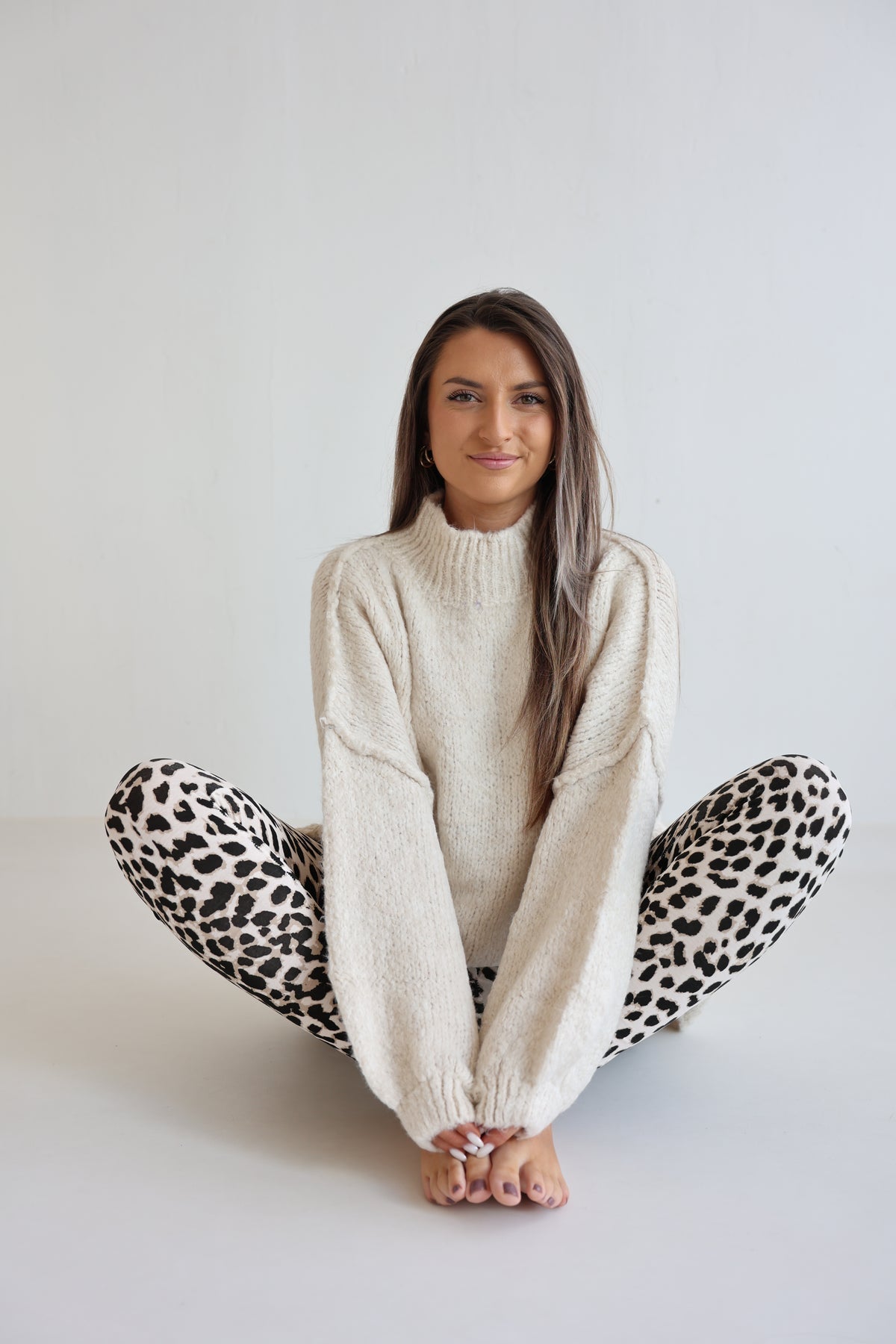 Fiora | Women’s Oversized Knit Sweater Pullover
