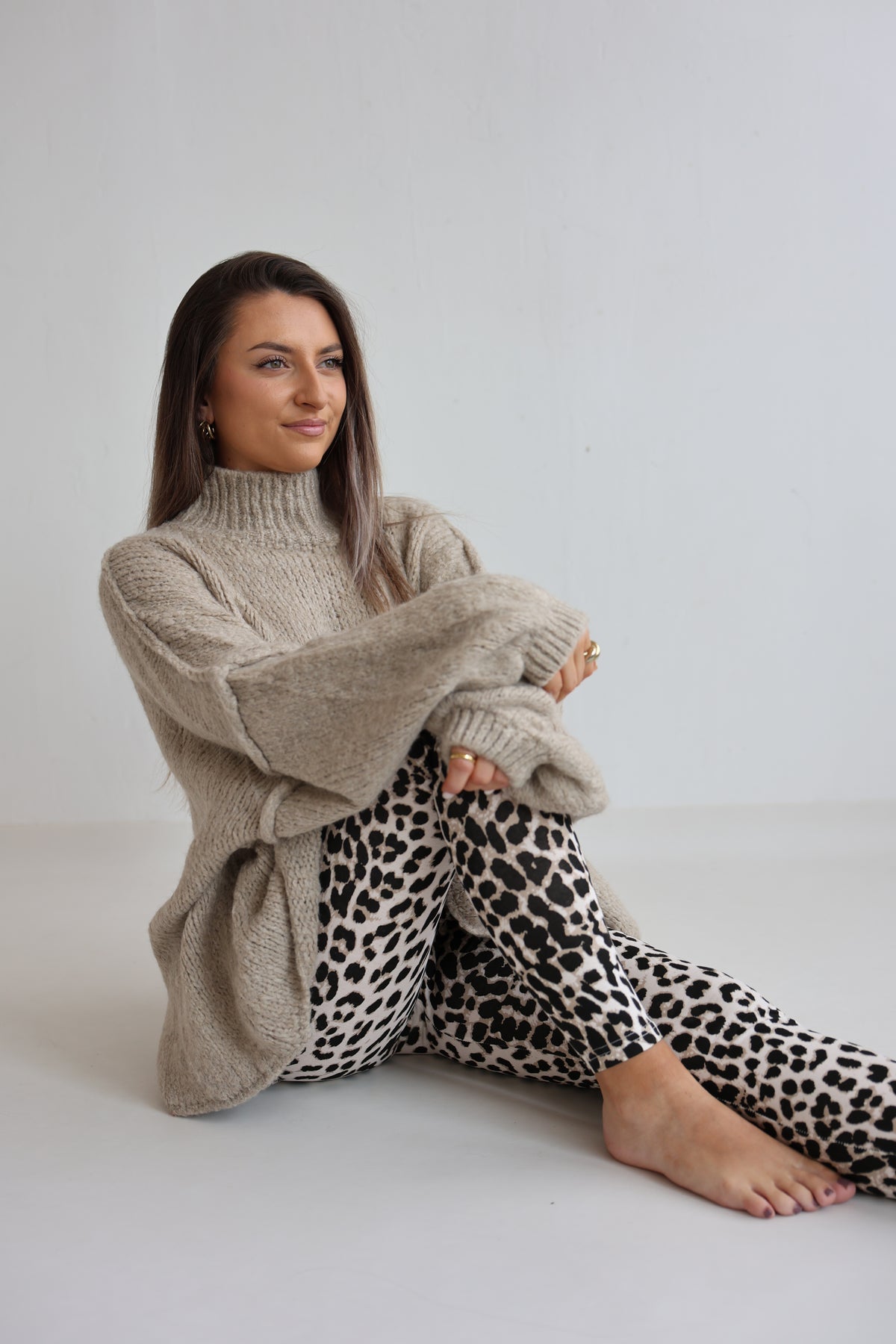Fiora | Women’s Oversized Knit Sweater Pullover