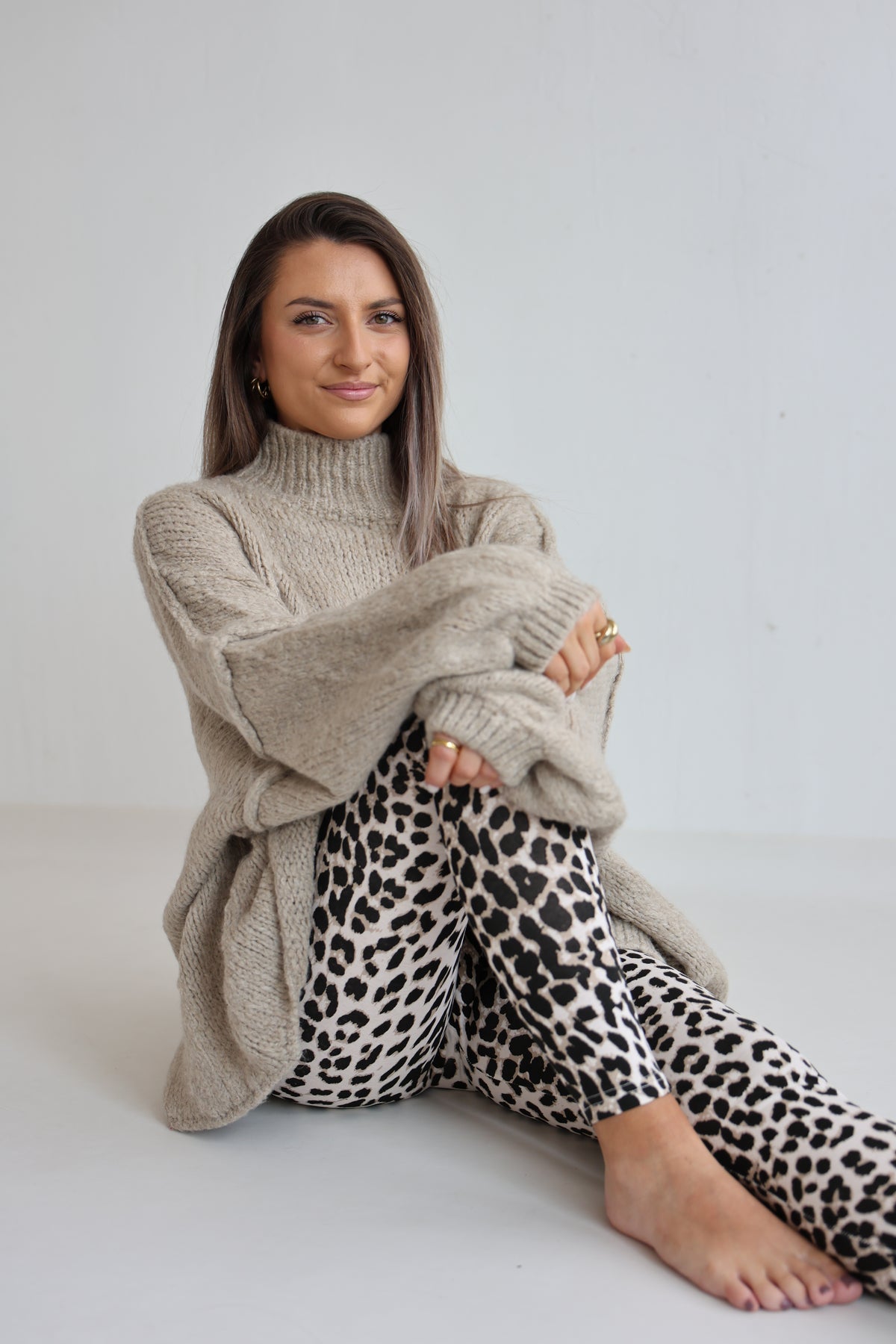 Fiora | Women’s Oversized Knit Sweater Pullover