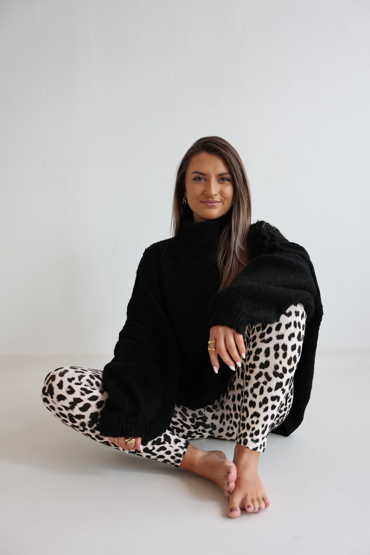 Fiora | Women’s Oversized Knit Sweater Pullover