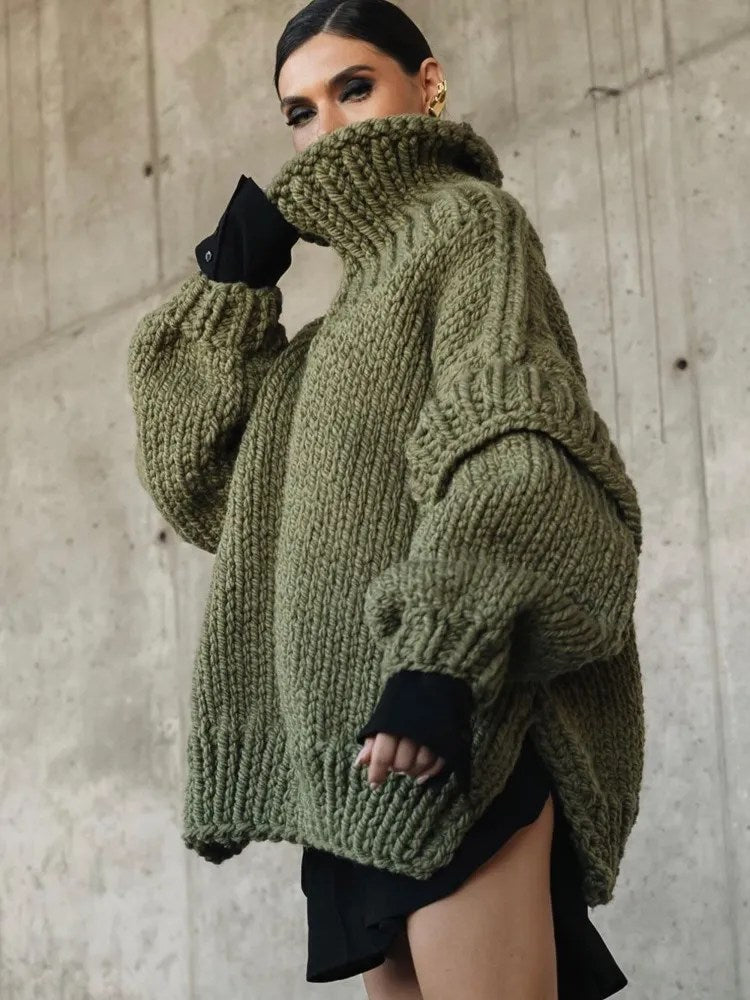 Nola | Women’s Oversized Knitted Sweater for Fall/Winter