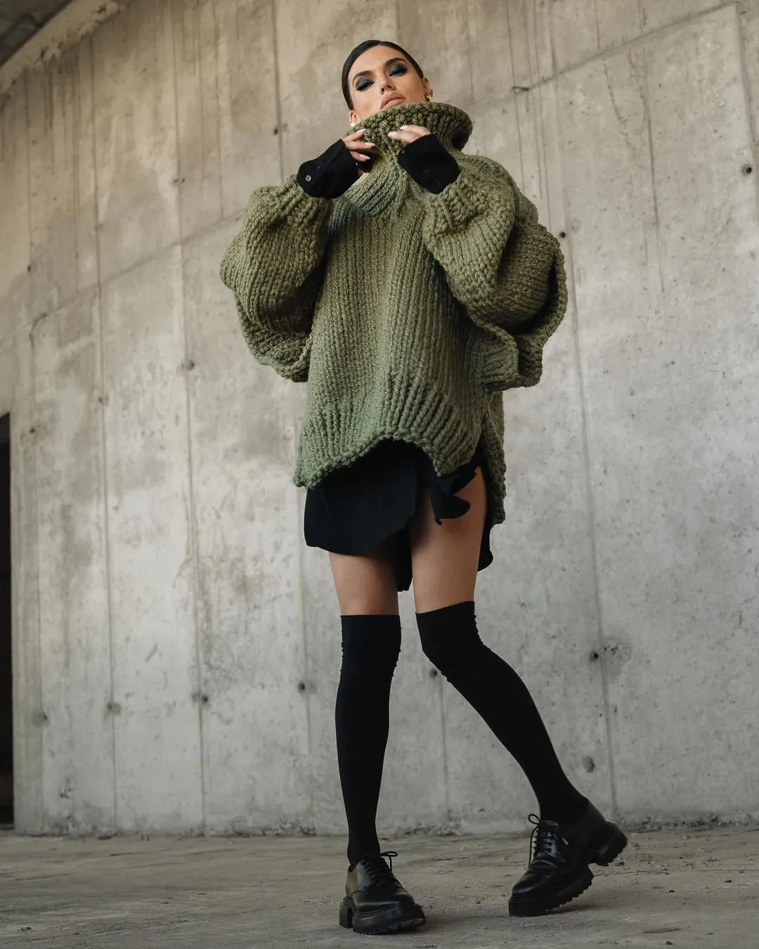 Nola | Women’s Oversized Knitted Sweater for Fall/Winter