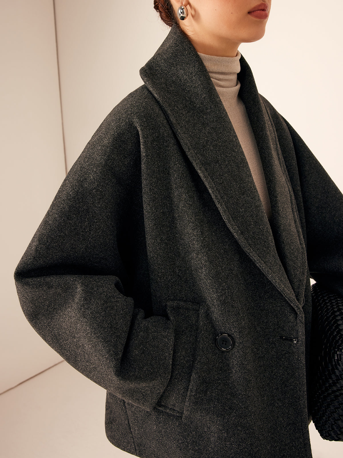 Lyria | Women’s Long Wool-Blend Coat with Pockets