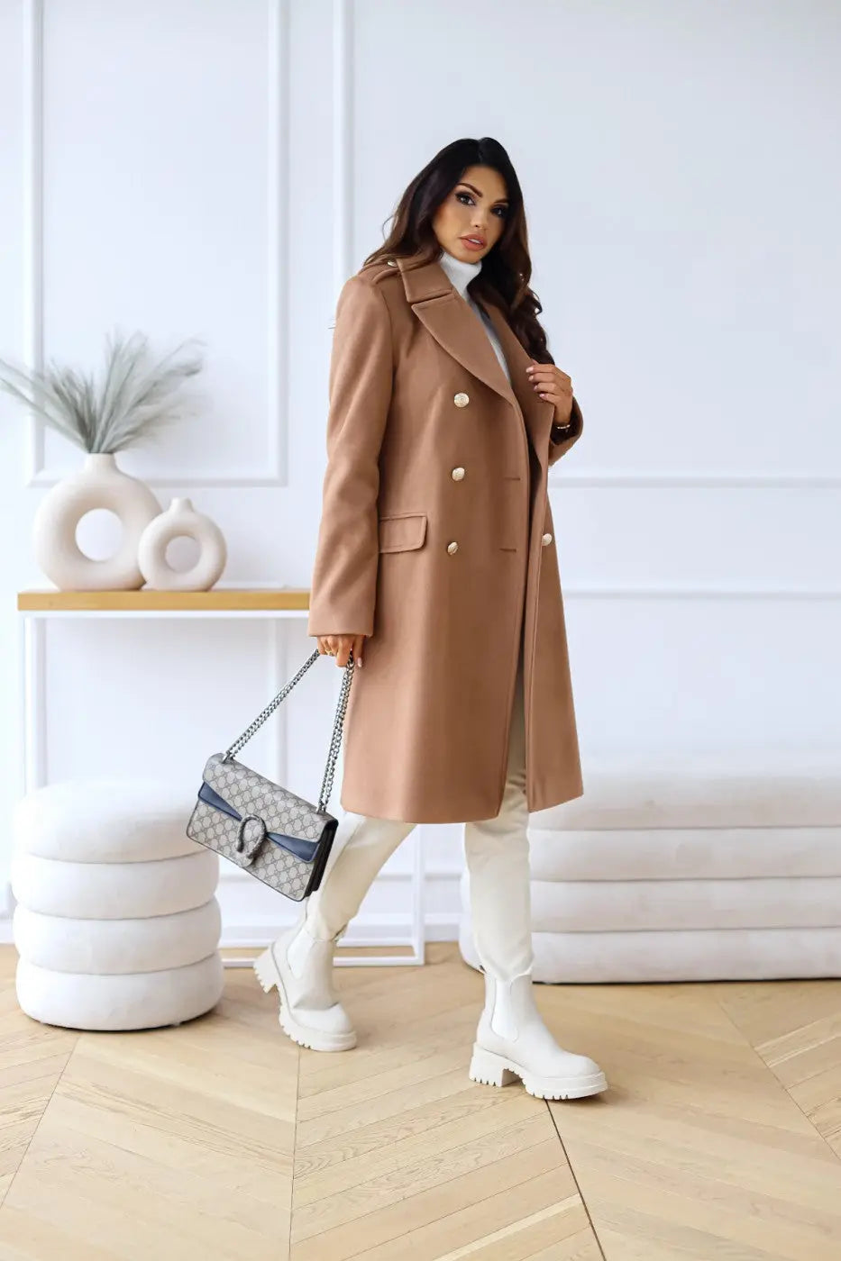 Lira | Women’s Double-Breasted Wool Coat
